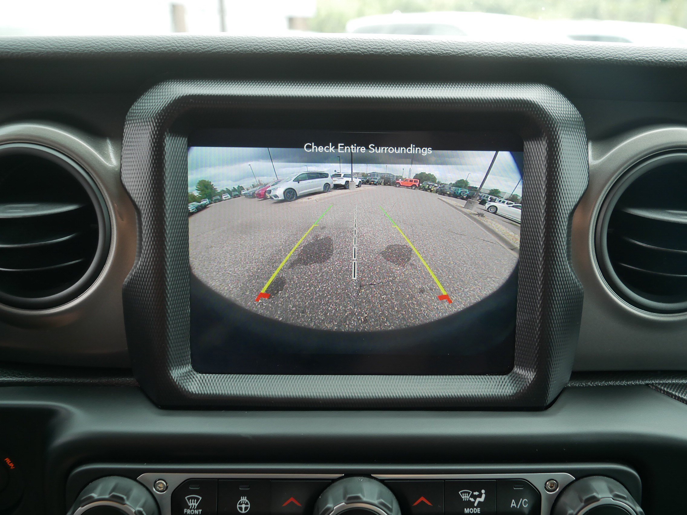 Used 2023 Jeep Wrangler Sport AWD/4WD image 27