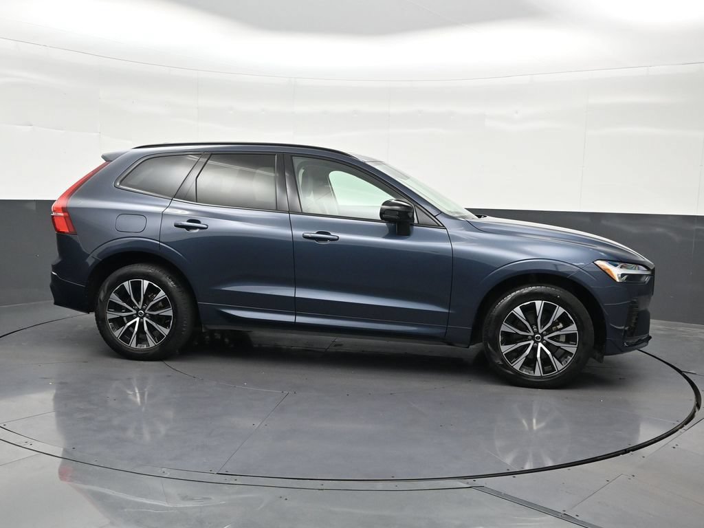 Certified 2024 Volvo XC60 B5 Core w/ Protection Package Premier AWD/4WD image 7