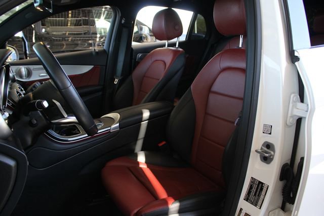 Used 2021 Mercedes-Benz GLC 300 4MATIC Coupe image 11