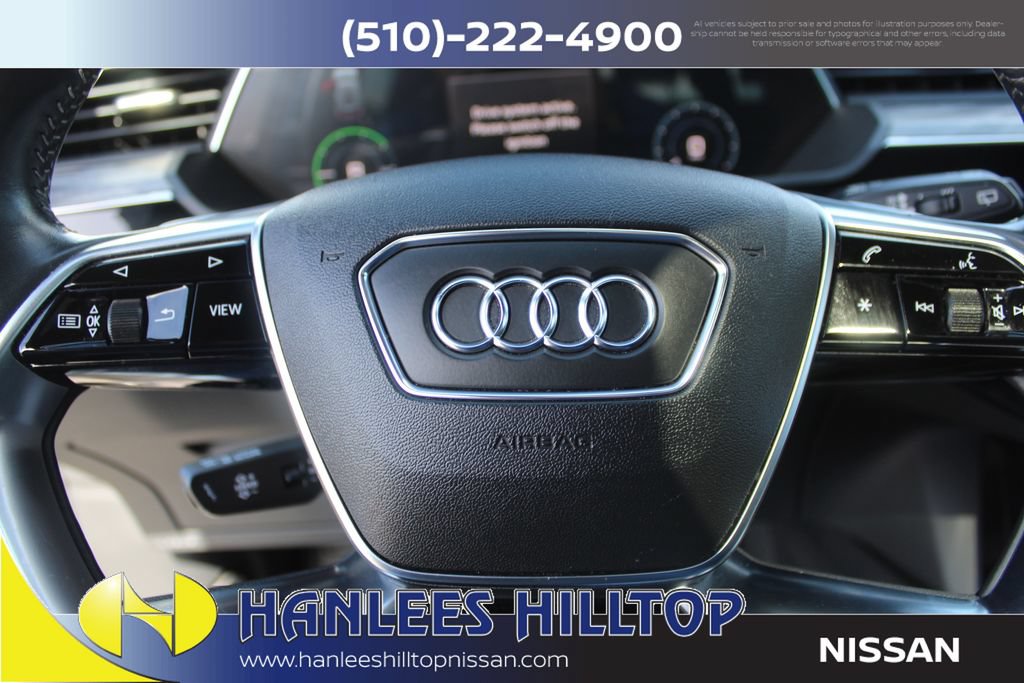 Used 2019 Audi e-tron Prestige w/ Prestige Package AWD/4WD image 29