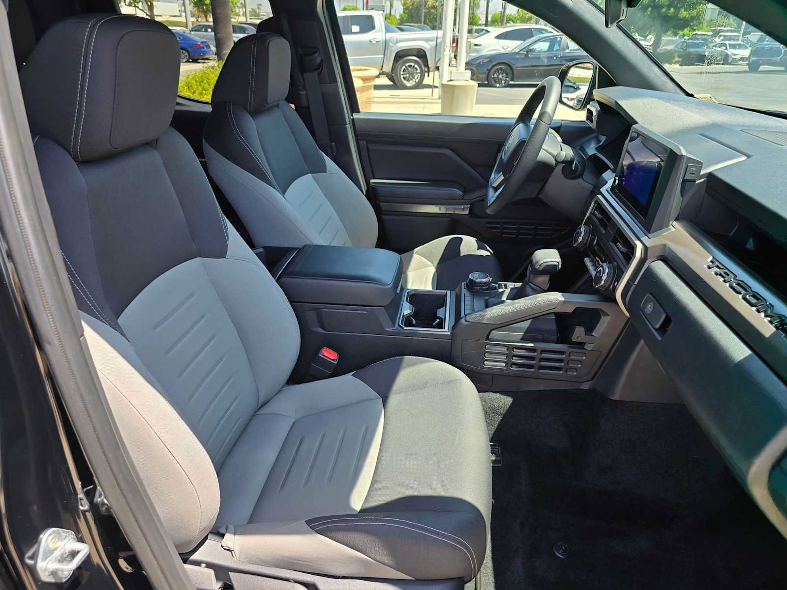 Certified 2025 Toyota Tacoma TRD Sport AWD/4WD image 11