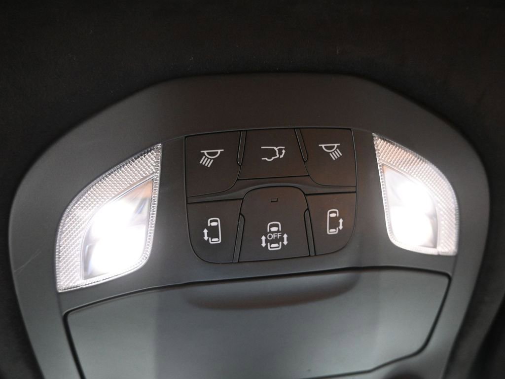 Used 2023 Chrysler Pacifica Pinnacle image 39