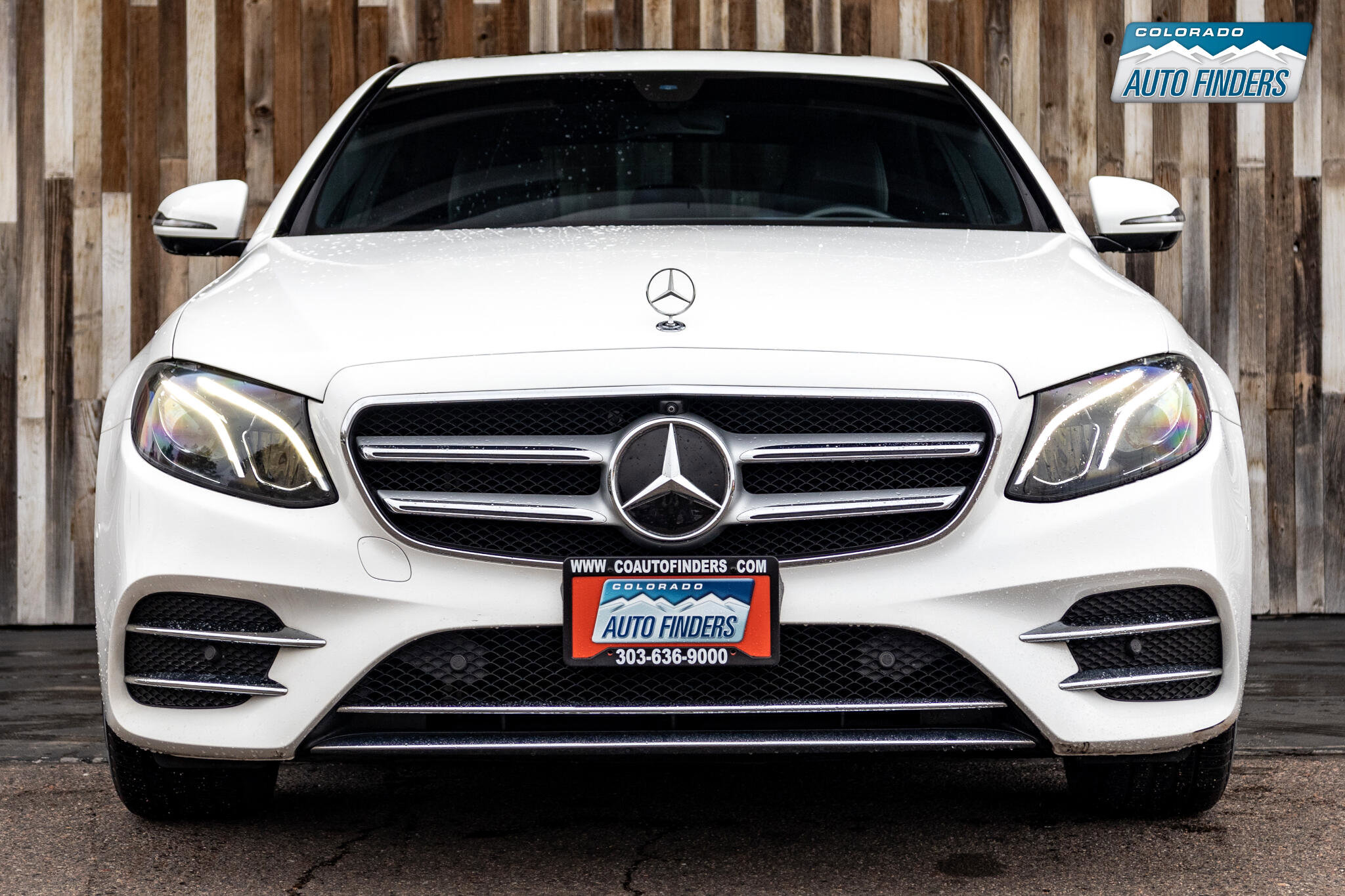 Used 2019 Mercedes-Benz E 300 4MATIC w/ Premium 1 Package image 5