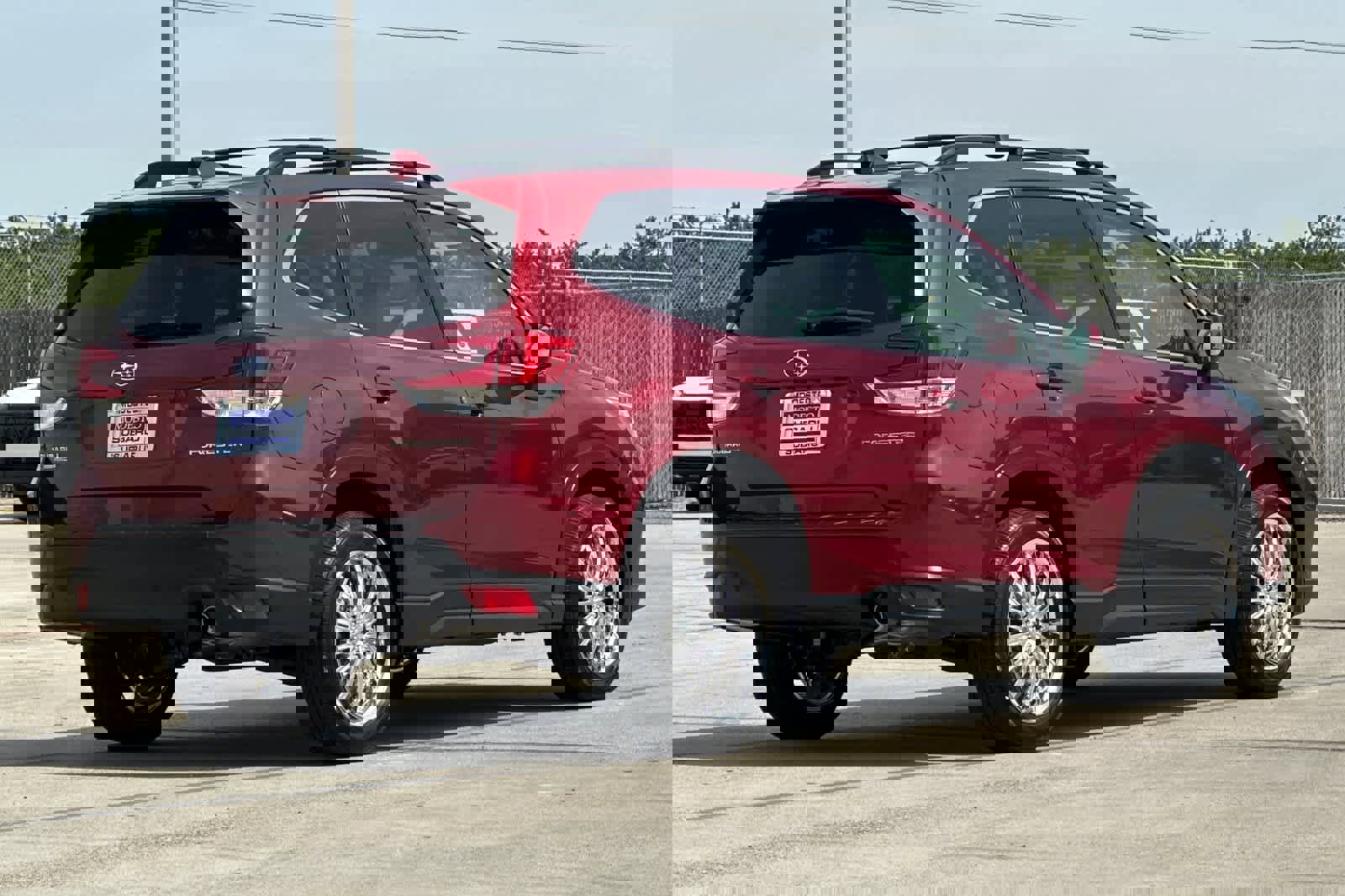 Used 2021 Subaru Forester Limited image 3