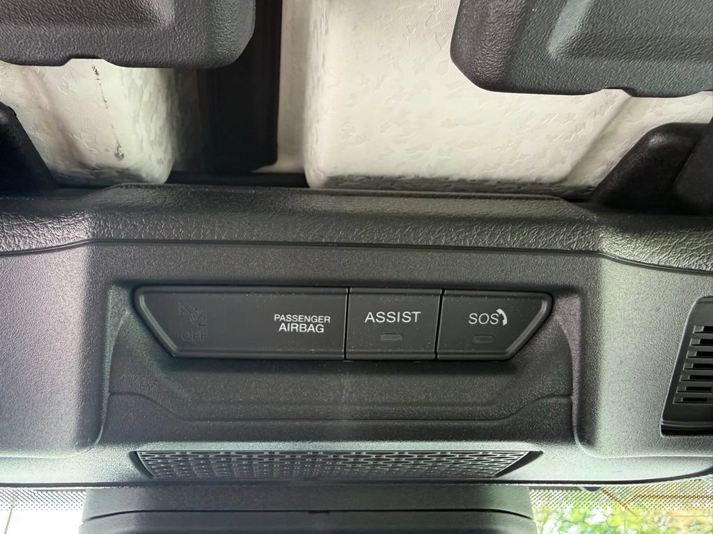 Certified 2024 Jeep Wrangler Unlimited Sahara w/ Technology Group AWD/4WD image 26