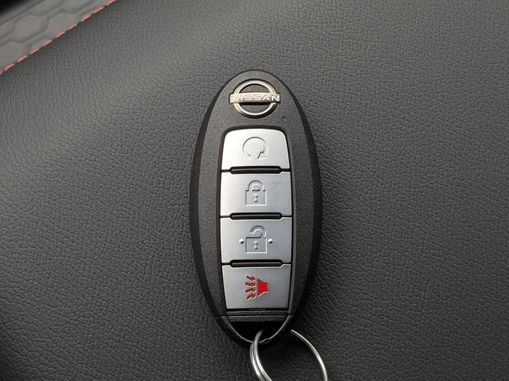 Used 2026 Nissan Frontier PRO-4X w/ Tow Package image 33