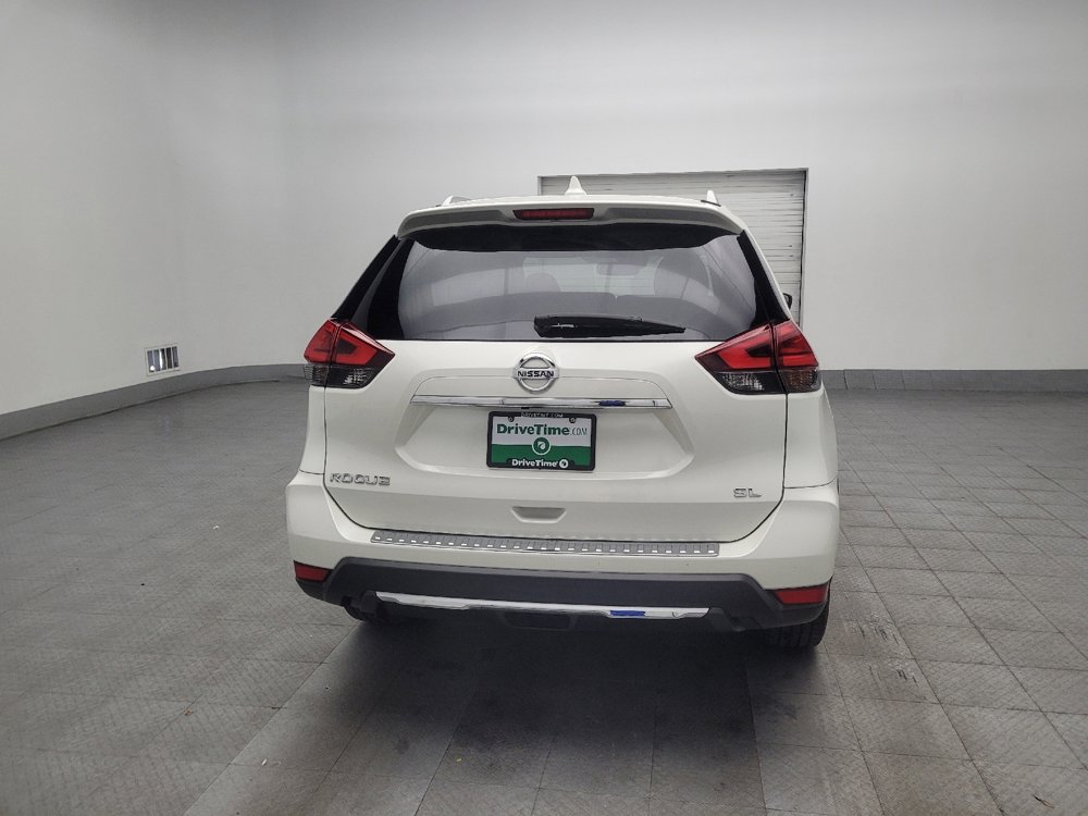Used 2017 Nissan Rogue SL w/ SL Premium Package FWD image 7