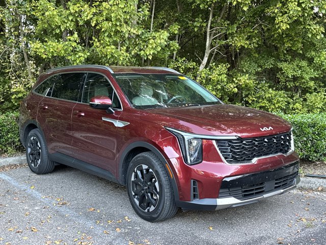 Used 2024 Kia Sorento S FWD image 1