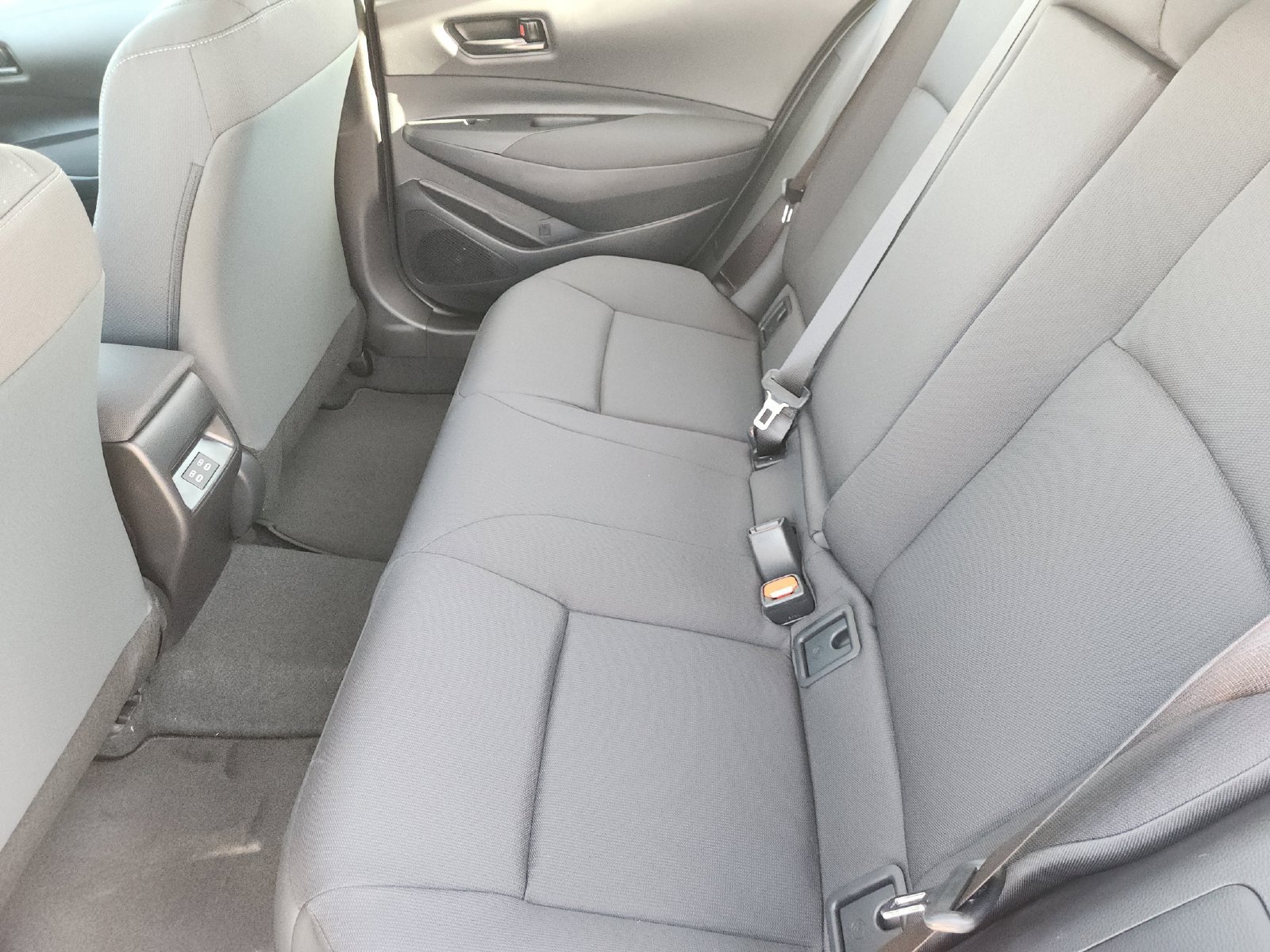 New 2027 Toyota Corolla LE FWD image 25