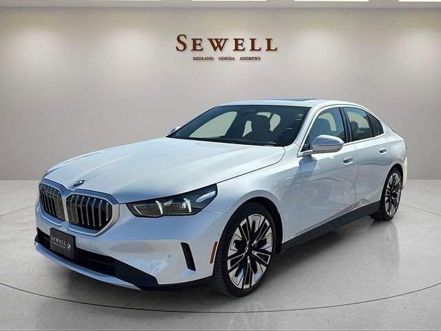 Certified 2025 BMW 530i xDrive w/ Premium Package AWD/4WD video 1
