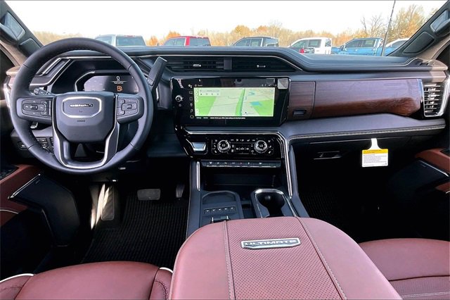 New 2026 GMC Sierra 3500 Denali Ultimate w/ LPO, Black Badging Package image 5