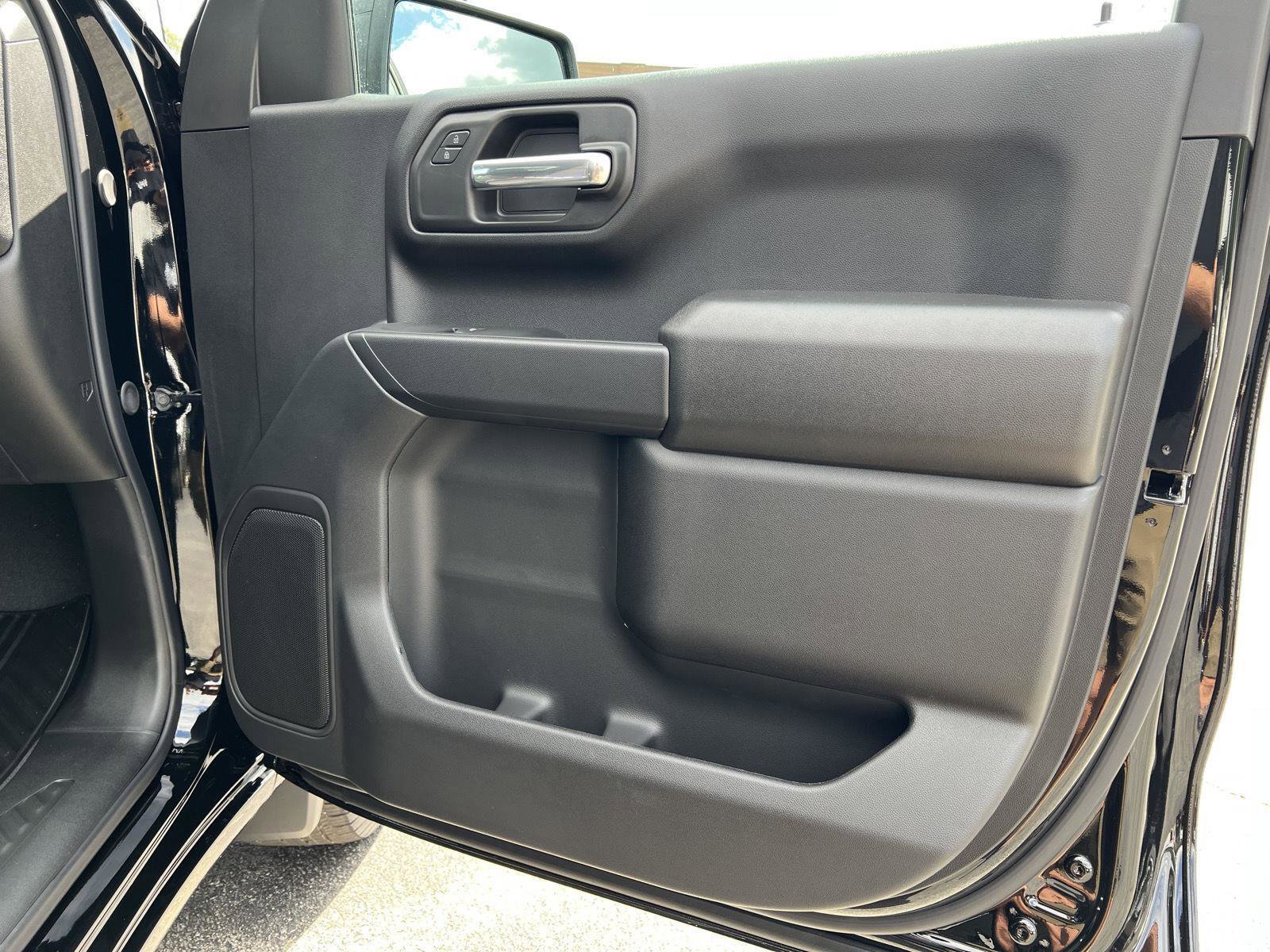 New 2026 GMC Sierra 1500 Pro w/ Graphite Edition image 17