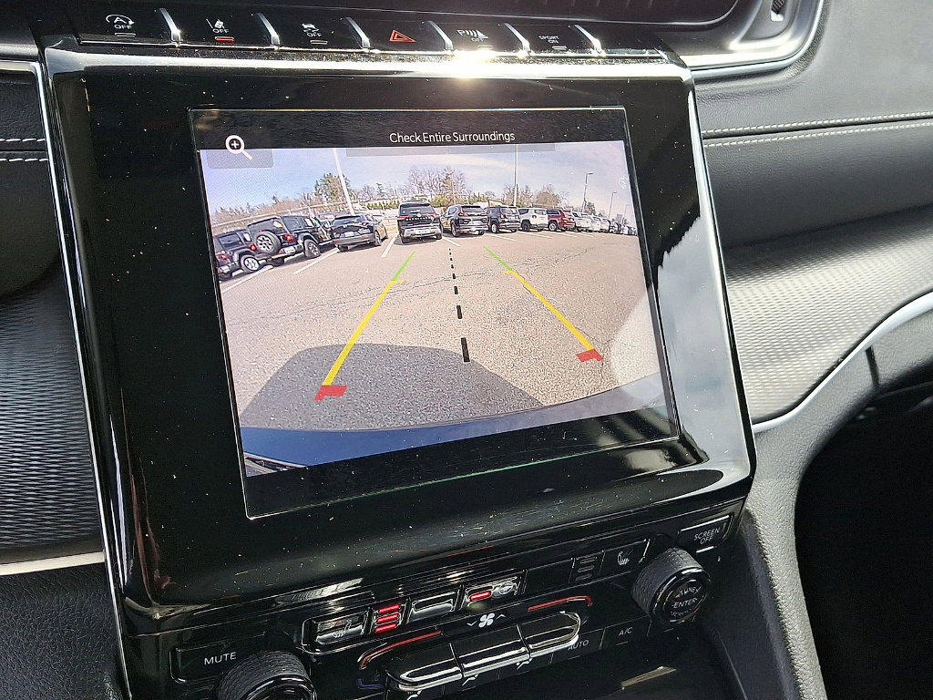 Certified 2023 Jeep Grand Cherokee L Laredo w/ Luxury Tech Group I image 15