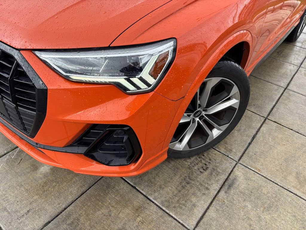 Used 2021 Audi Q3 2.0T Premium Plus w/ Premium Plus Package image 2