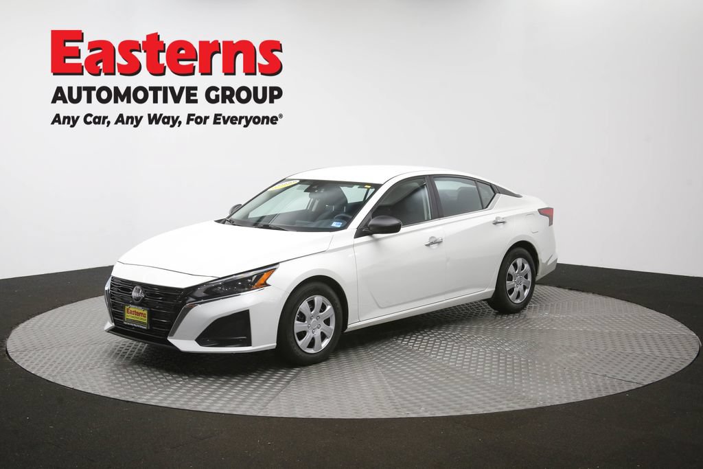 Used 2024 Nissan Altima 2.5 S FWD image 54