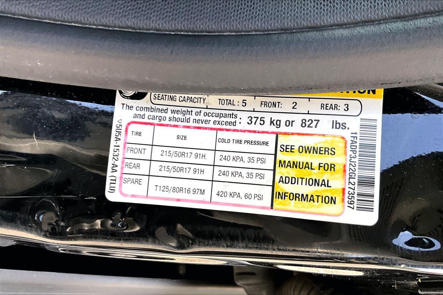 Used 2016 Ford Focus Titanium FWD image 37