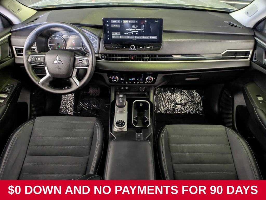 Used 2025 Mitsubishi Outlander SE AWD/4WD image 25