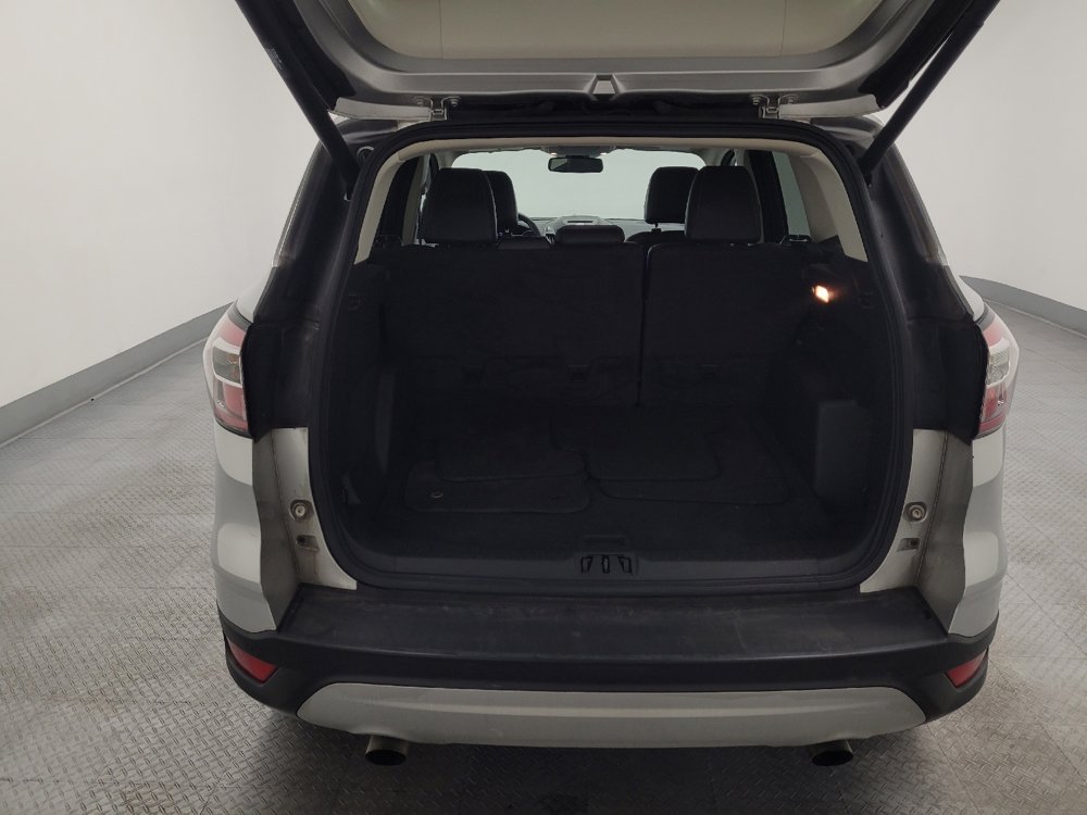 Used 2017 Ford Escape Titanium AWD/4WD image 29