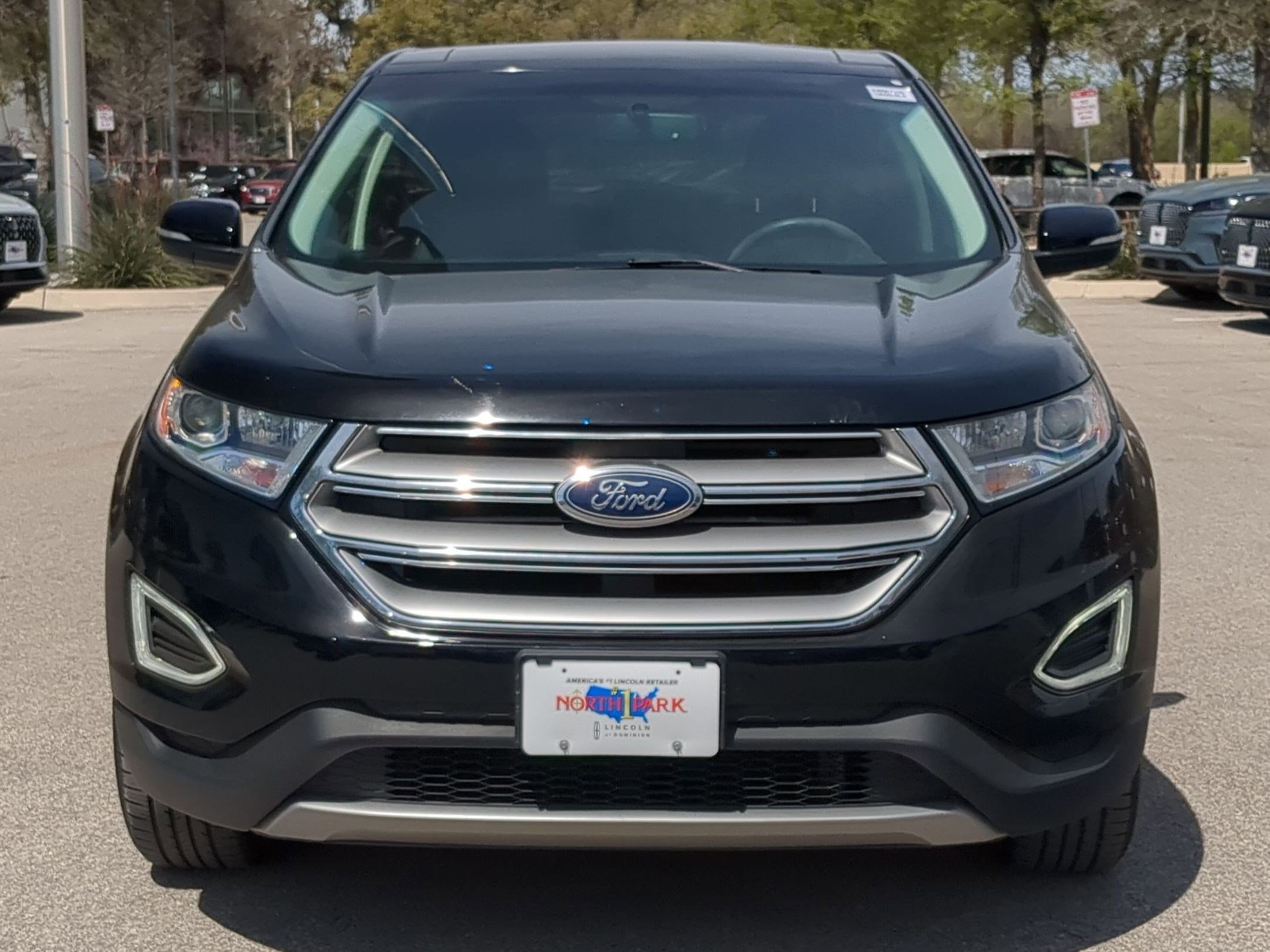 Used 2018 Ford Edge Titanium w/ Equipment Group 301A image 8