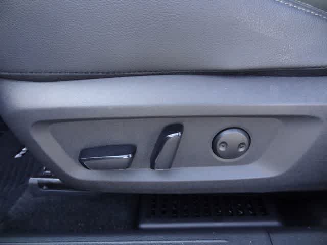 Used 2023 Nissan Rogue SL w/ SL Premium Package AWD/4WD image 8