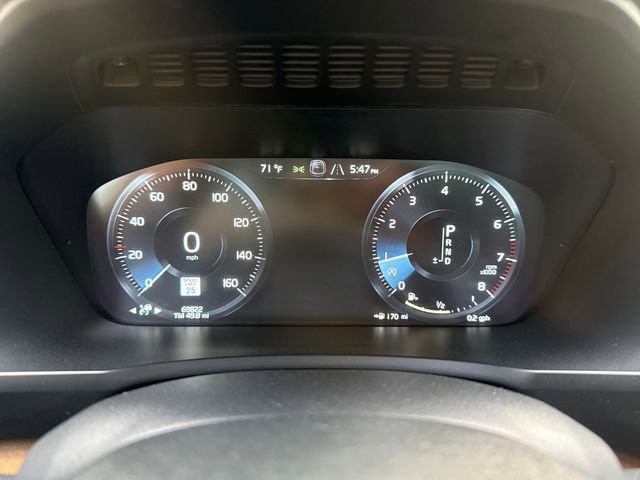 Used 2017 Volvo XC90 T6 Inscription w/ Vision Package image 16