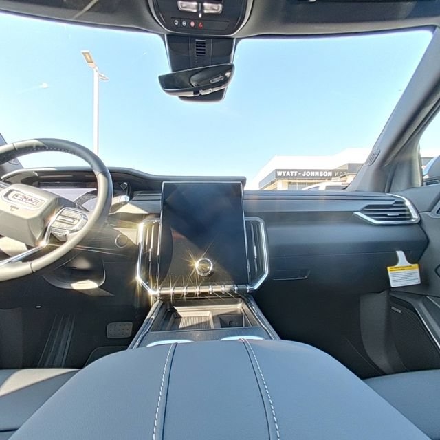 New 2026 GMC Acadia Elevation w/ Elevation Premium Package FWD image 32