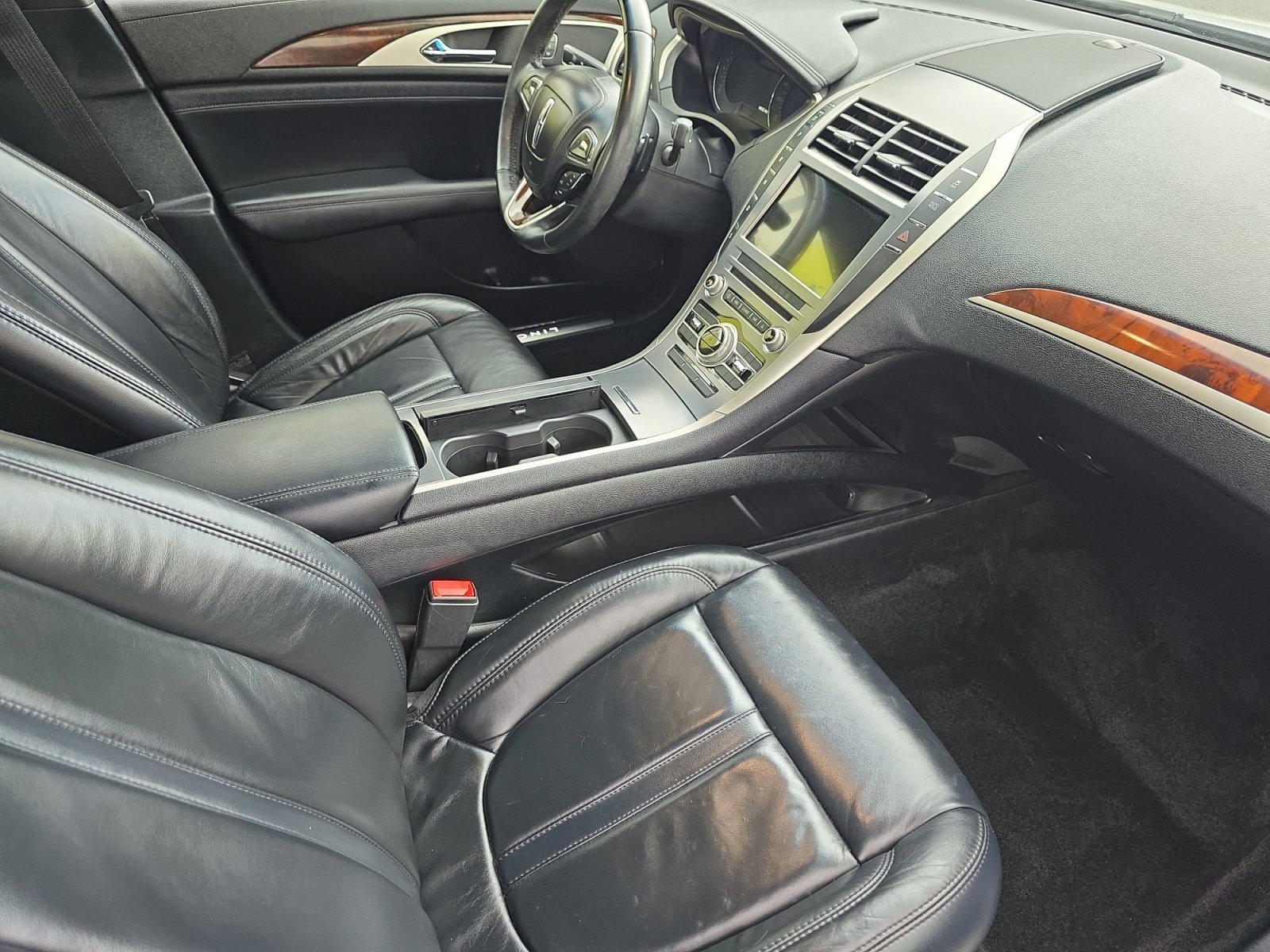 Used 2017 Lincoln MKZ Select w/ Select Plus Package image 16