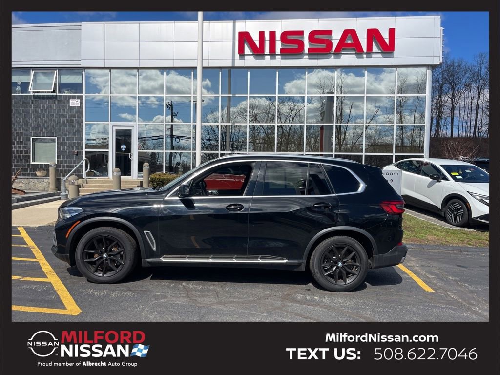 Used 2019 BMW X5 xDrive40i w/ Convenience Package image 2