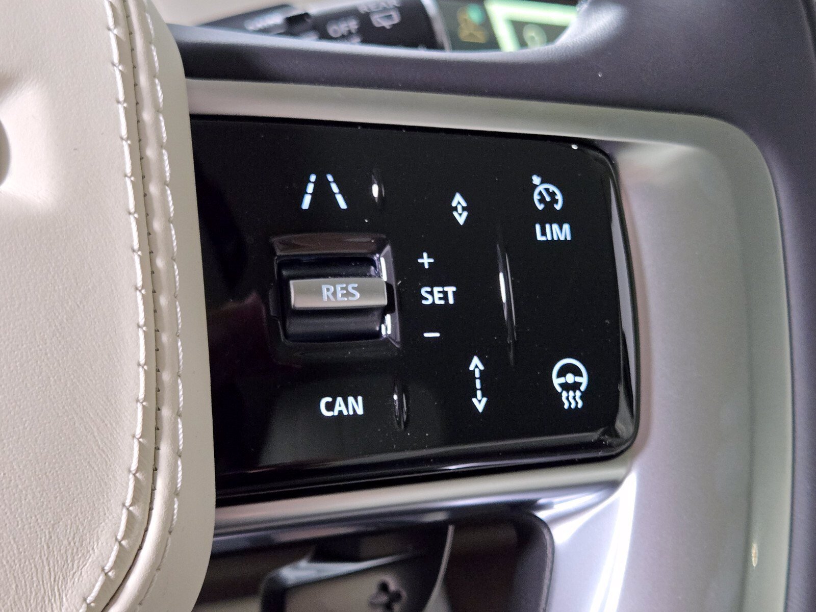 New 2027 Land Rover Range Rover SE AWD/4WD image 25