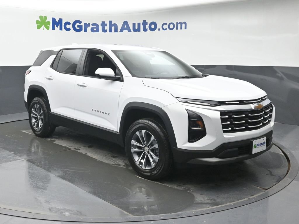 New 2026 Chevrolet Equinox LT w/ Safety and Technology Package image 2