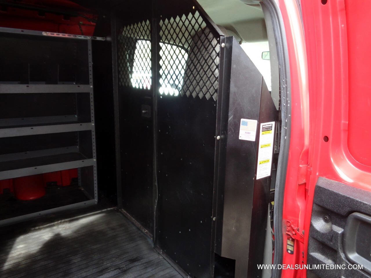 Used 2017 Chevrolet Express 2500 RWD image 25