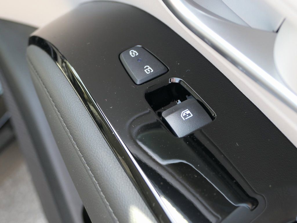 New 2024 Hyundai Tucson Limited image 26