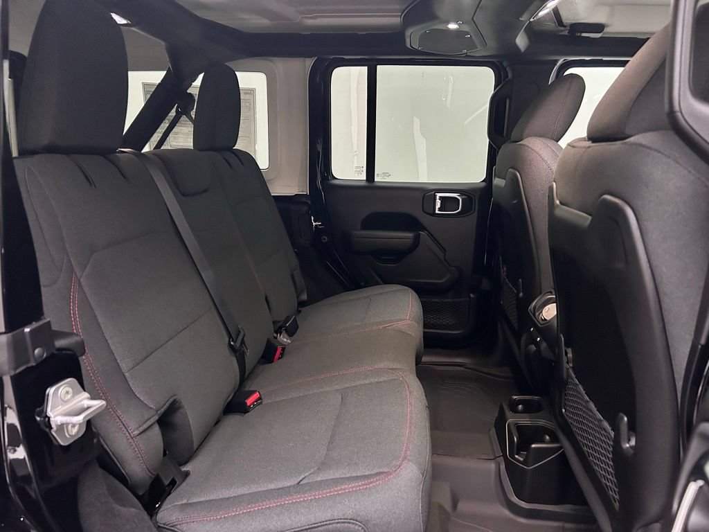 New 2026 Jeep Wrangler Unlimited Rubicon AWD/4WD image 15