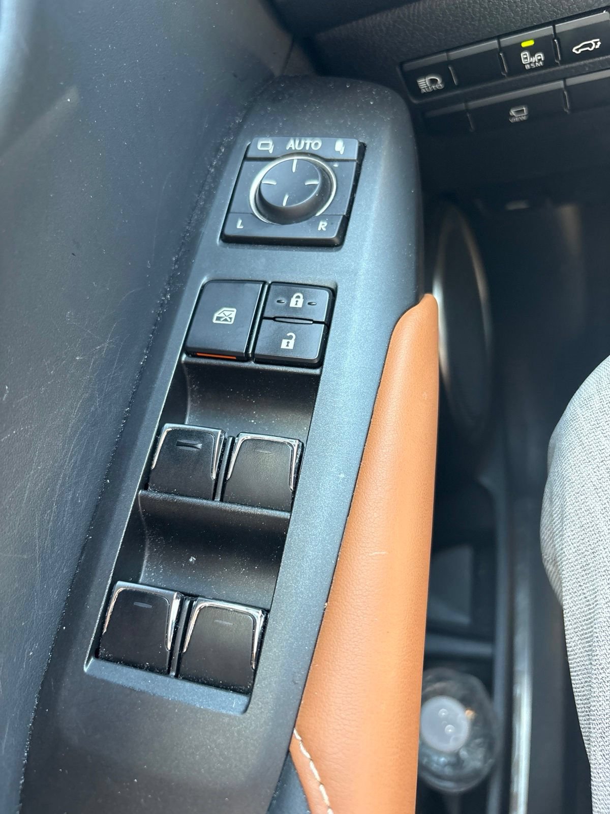 Used 2021 Lexus NX 300h AWD w/ Premium Package image 8