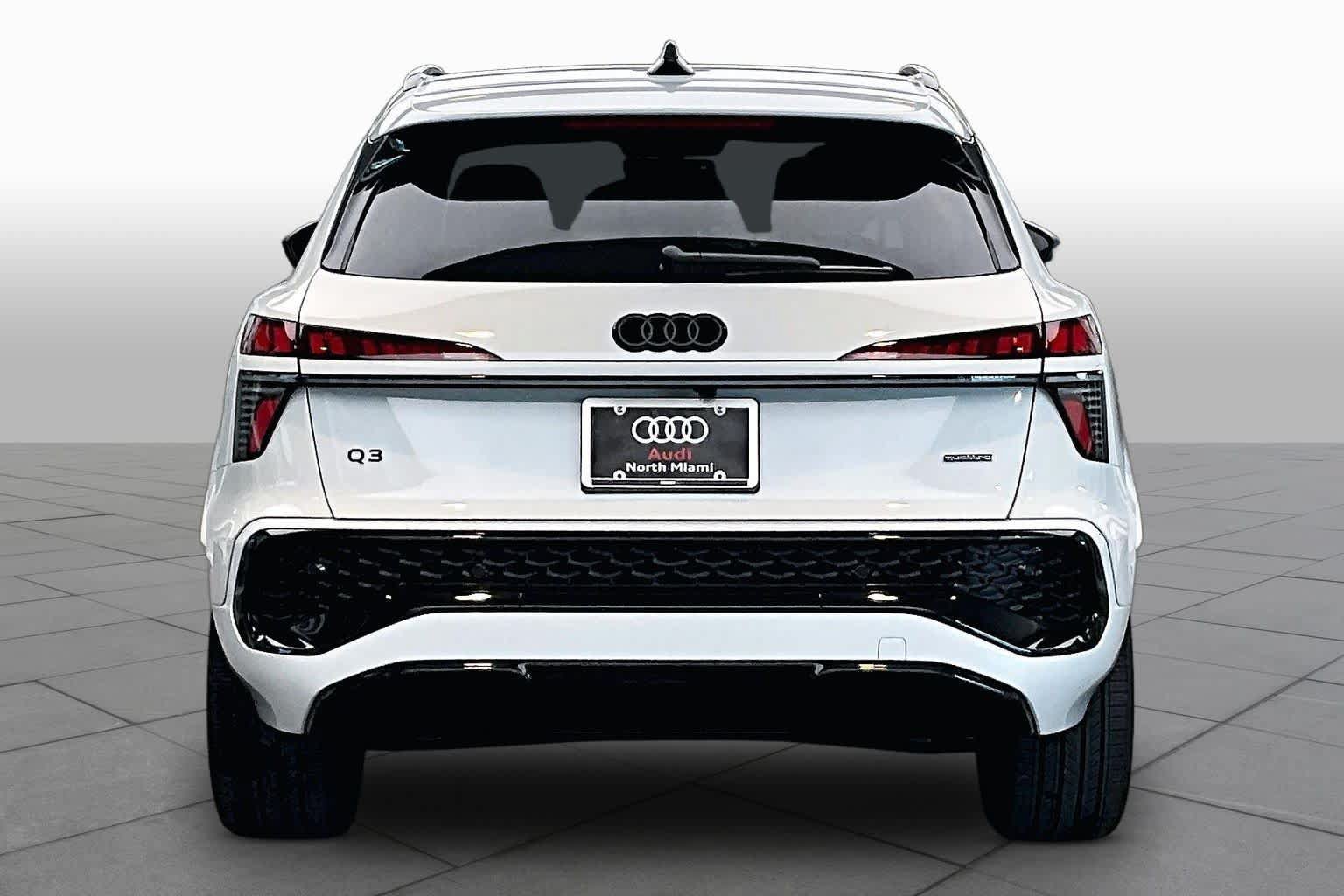 New 2026 Audi Q3 quattro 2.0T AWD/4WD image 4