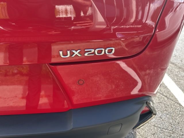 Used 2019 Lexus UX 200 F Sport w/ F Sport Premium Package image 7