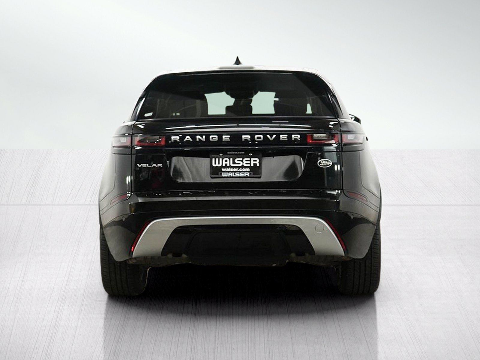 Used 2020 Land Rover Range Rover Velar S AWD/4WD image 4