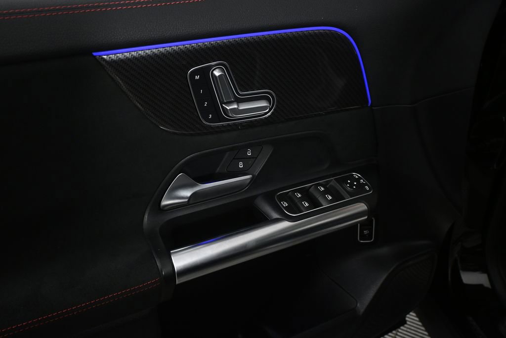 Certified 2022 Mercedes-Benz GLA 250 image 8