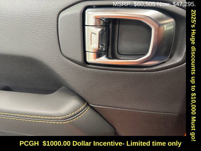 New 2025 Jeep Wrangler Sahara w/ Safety Group image 18