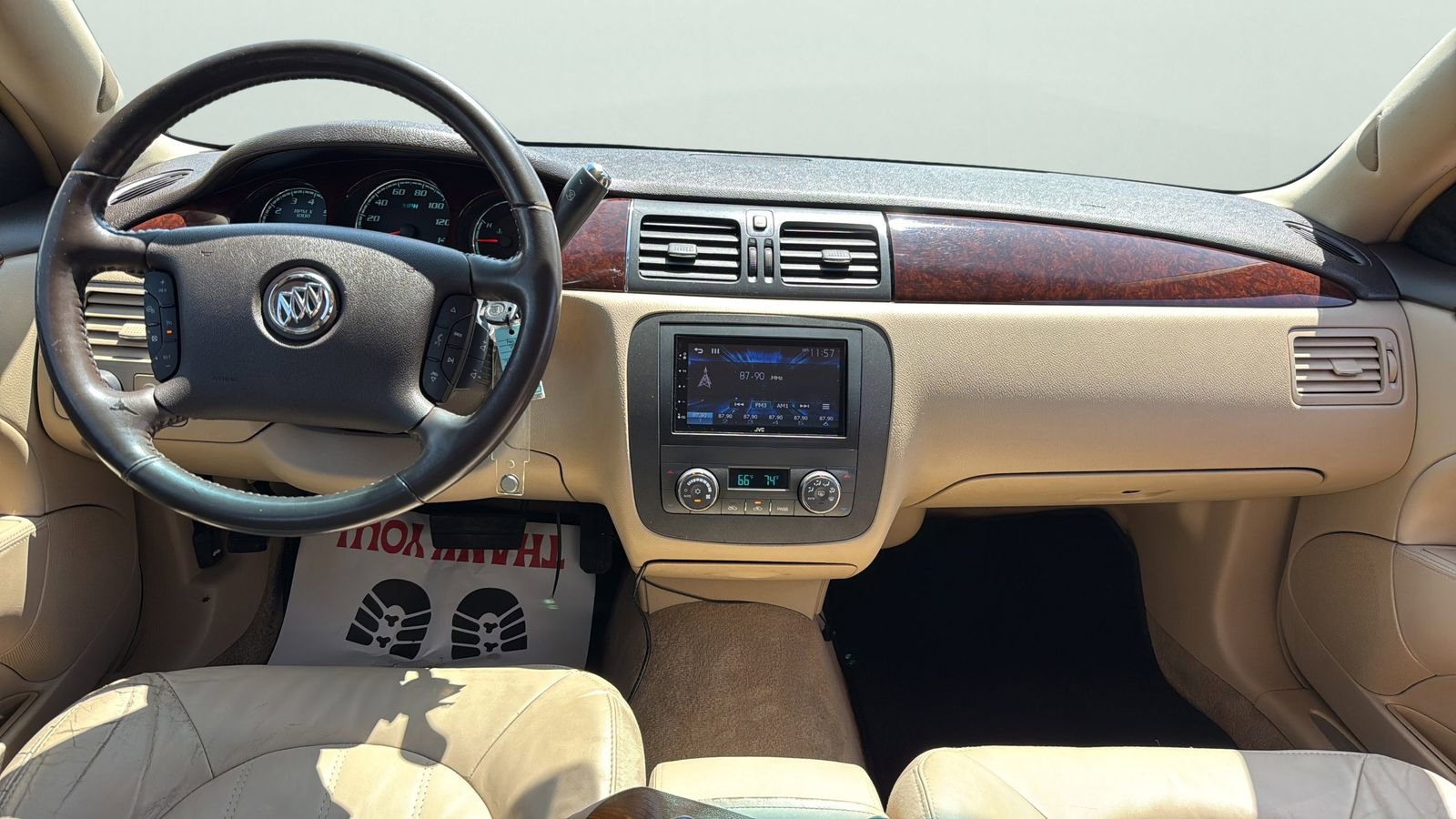 Used 2011 Buick Lucerne CXL w/ Driver Confidence Package FWD image 18