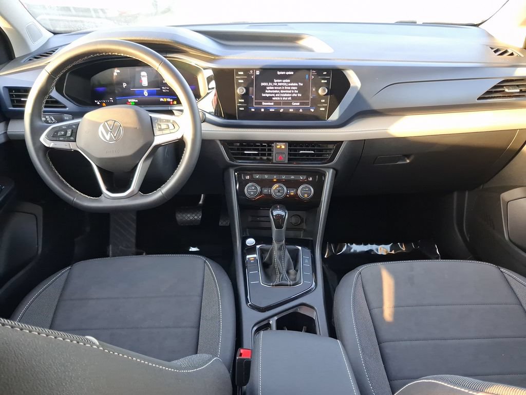 Used 2024 Volkswagen Taos SE FWD image 14