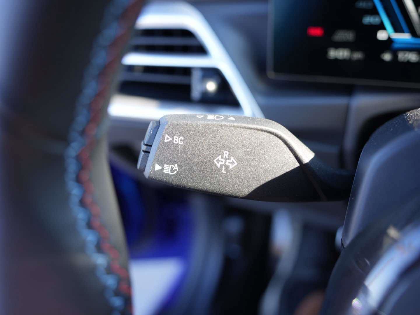 New 2025 BMW M2 RWD w/ Lighting Package image 27