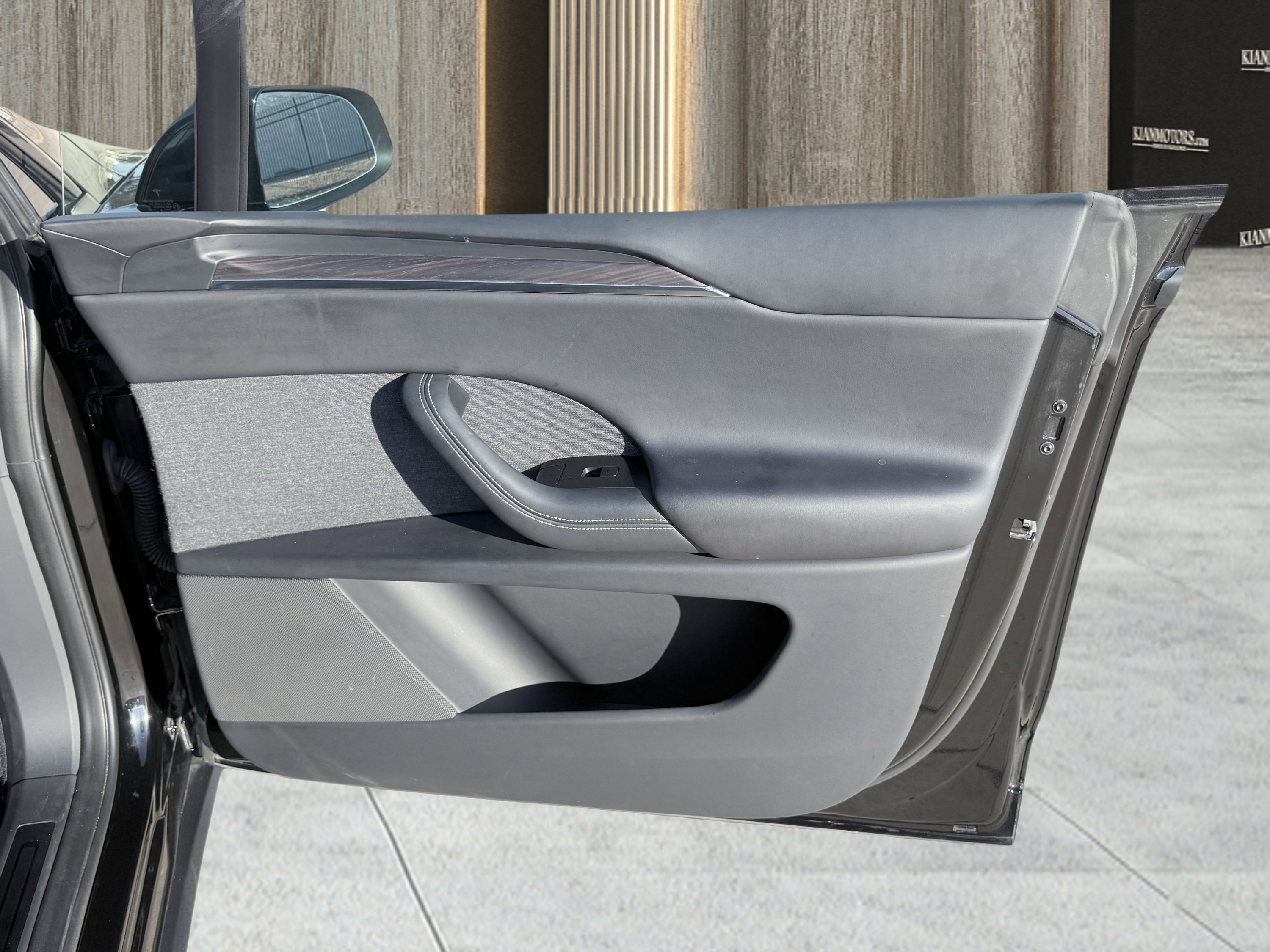 Used 2024 Tesla Model X Long Range image 50