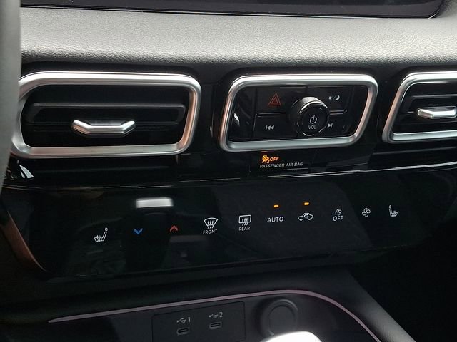 New 2026 Nissan Sentra SV w/ SV Convenience Package FWD image 14