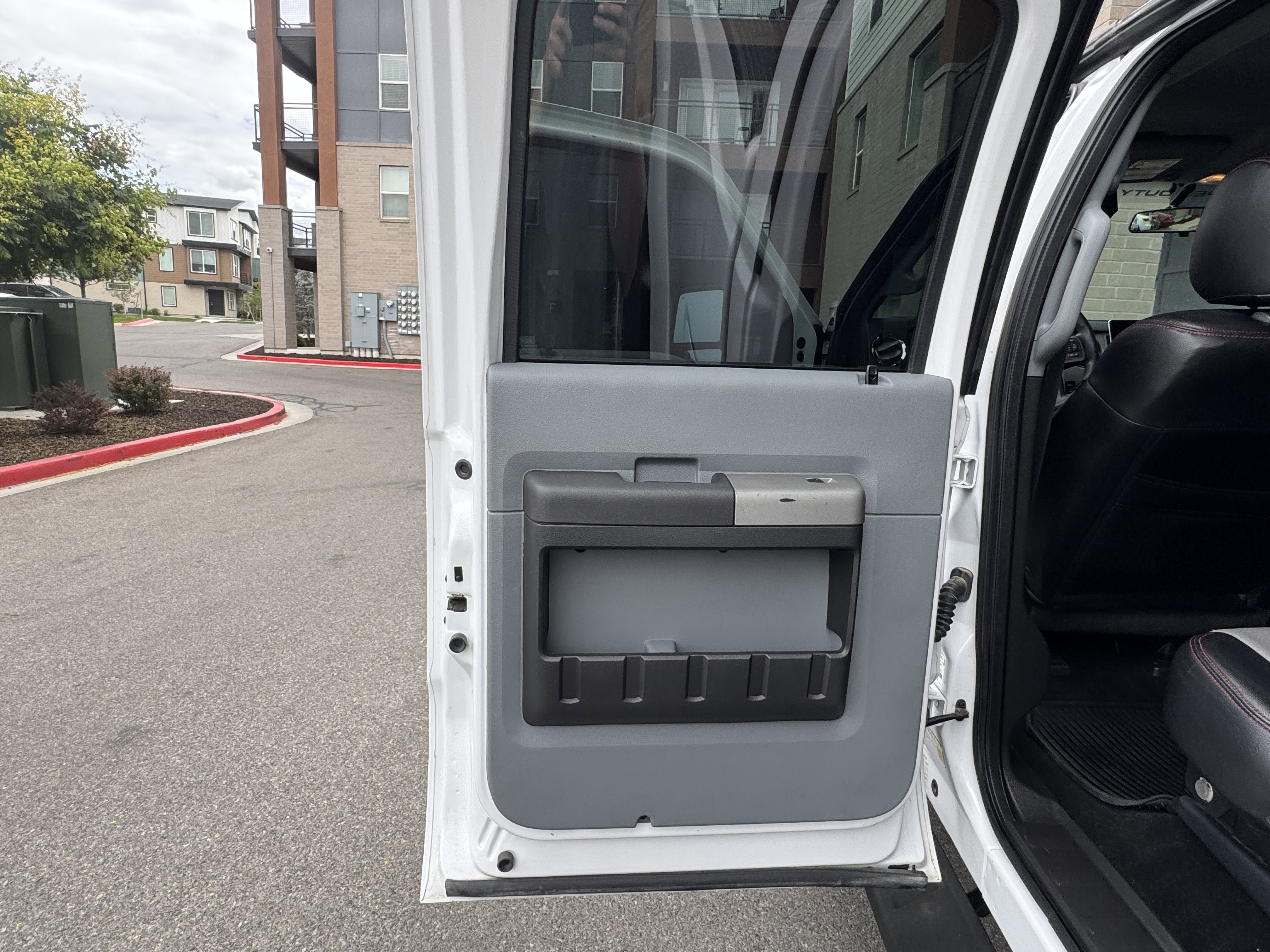 Used 2016 Ford F250 XLT image 30