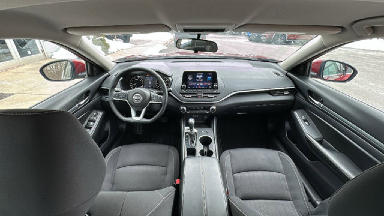 Certified 2022 Nissan Altima 2.5 SV image 27