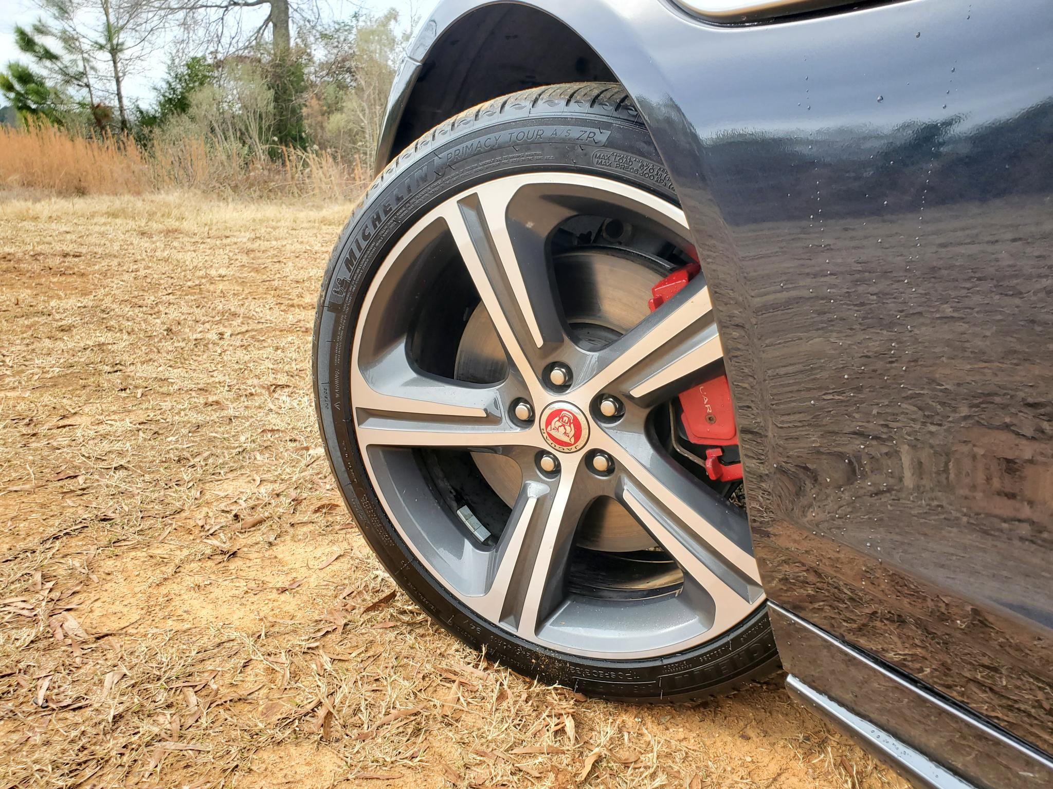 Used 2018 Jaguar XF First Edition image 22