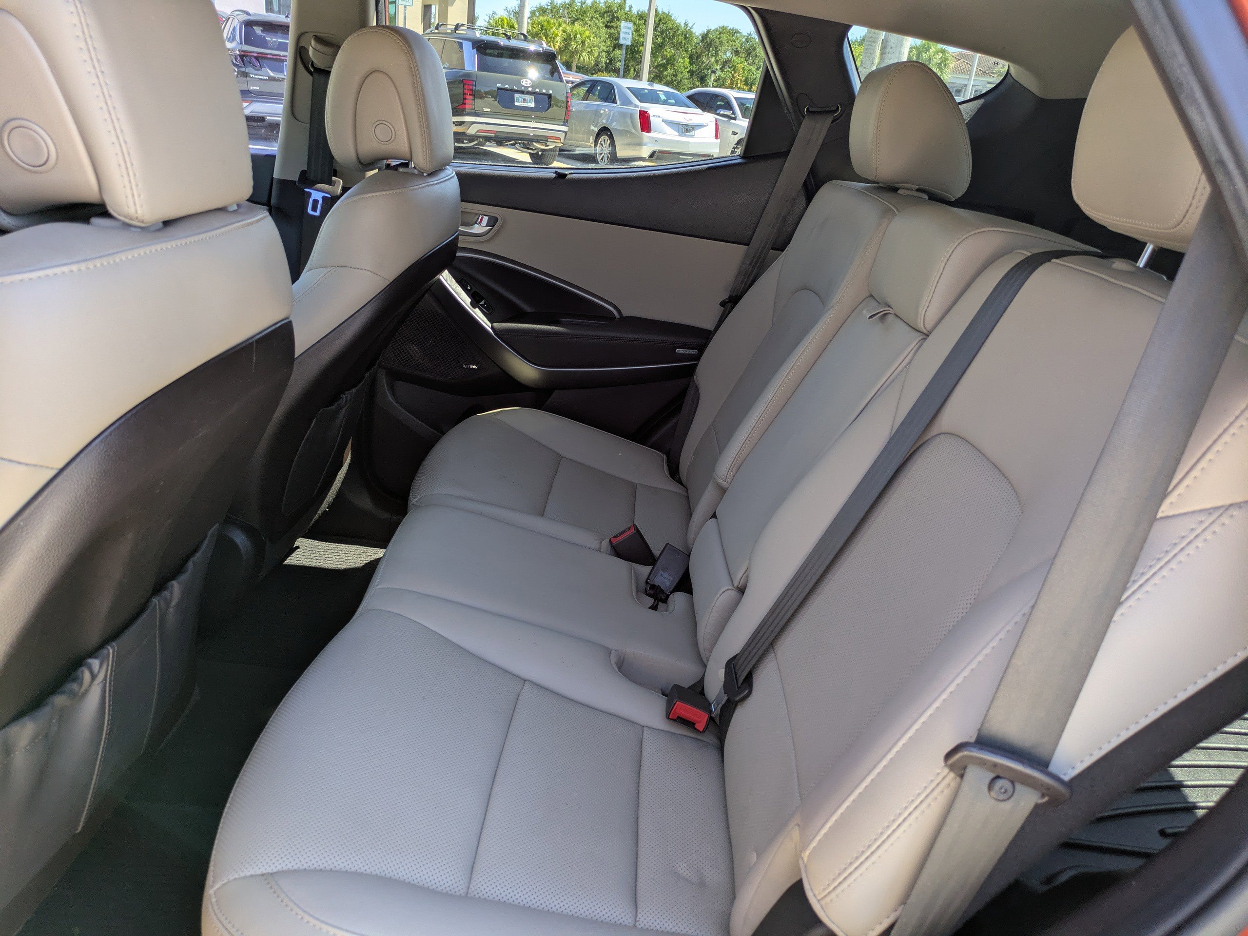 Used 2017 Hyundai Santa Fe Sport w/ 2.4L Tech Package 04 FWD image 13