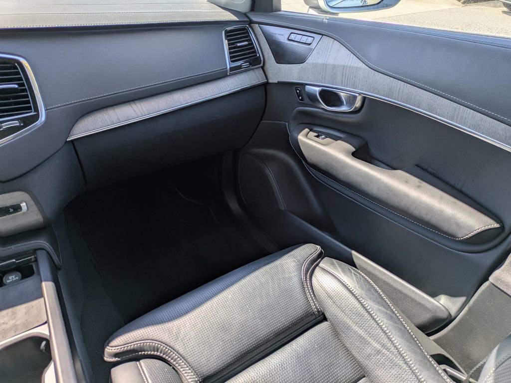 Certified 2022 Volvo XC90 T8 Inscription w/ Advanced Package image 17