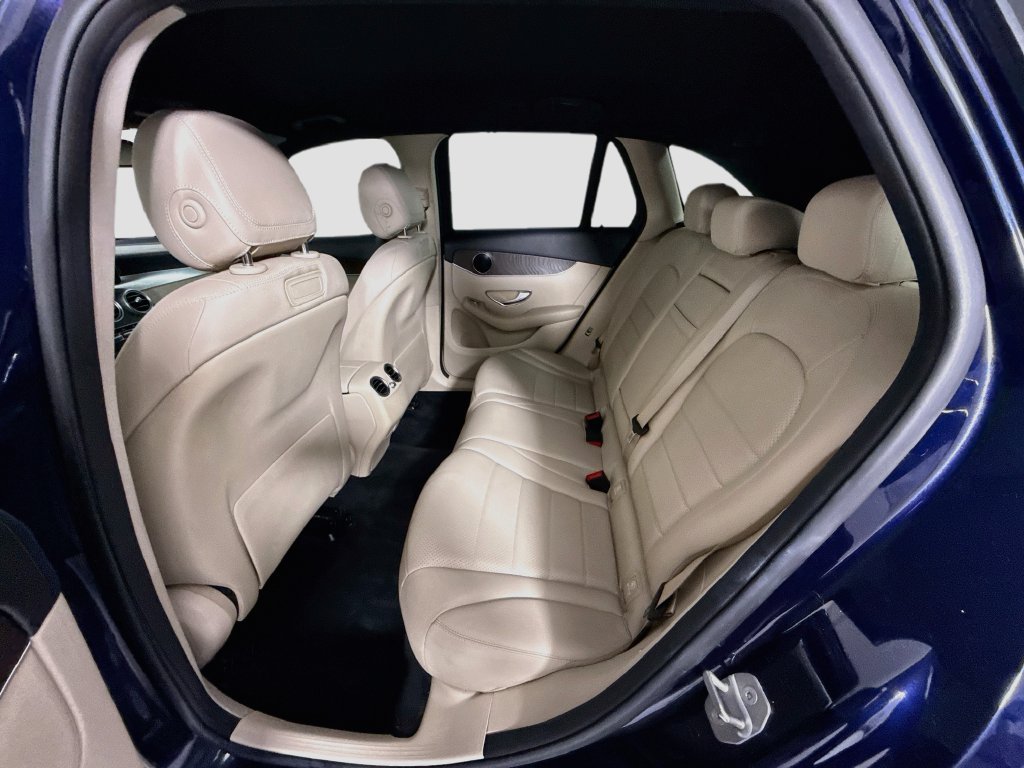 Used 2018 Mercedes-Benz GLC 300 image 21